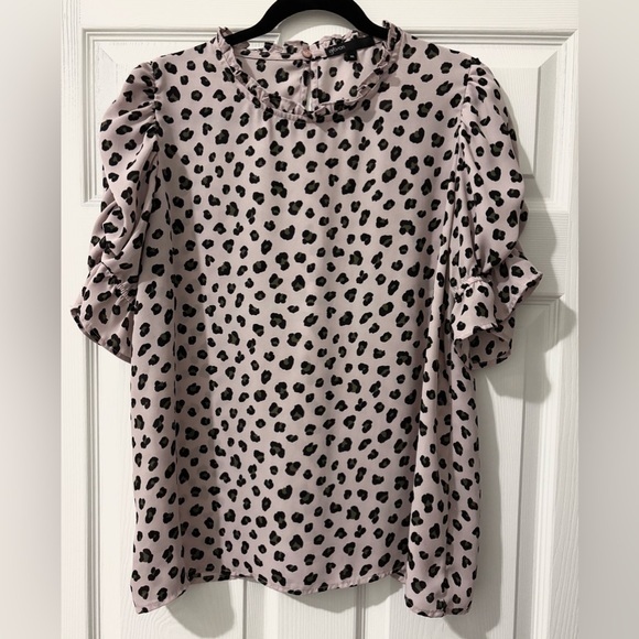 Gibson Tops - Gibson Blush and Black Patterned Blouse